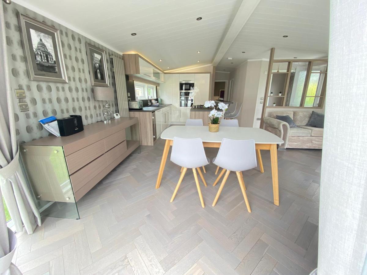 Holiday home Spring South Cerney